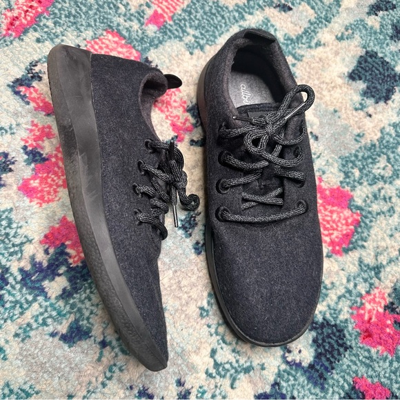 allbirds Other - Allbirds Mens Wool Runners in Natural Black